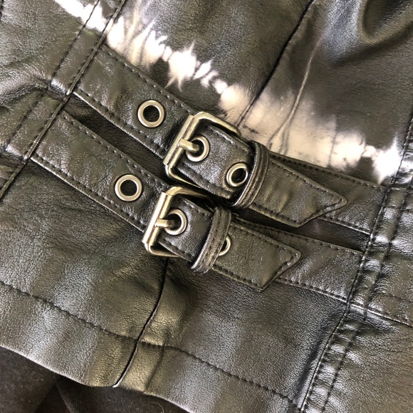 Bar III Faux Leather Jacket Black & Gray Tie-Dye Pattern Zipped Pockets Size S - Picture 11 of 11